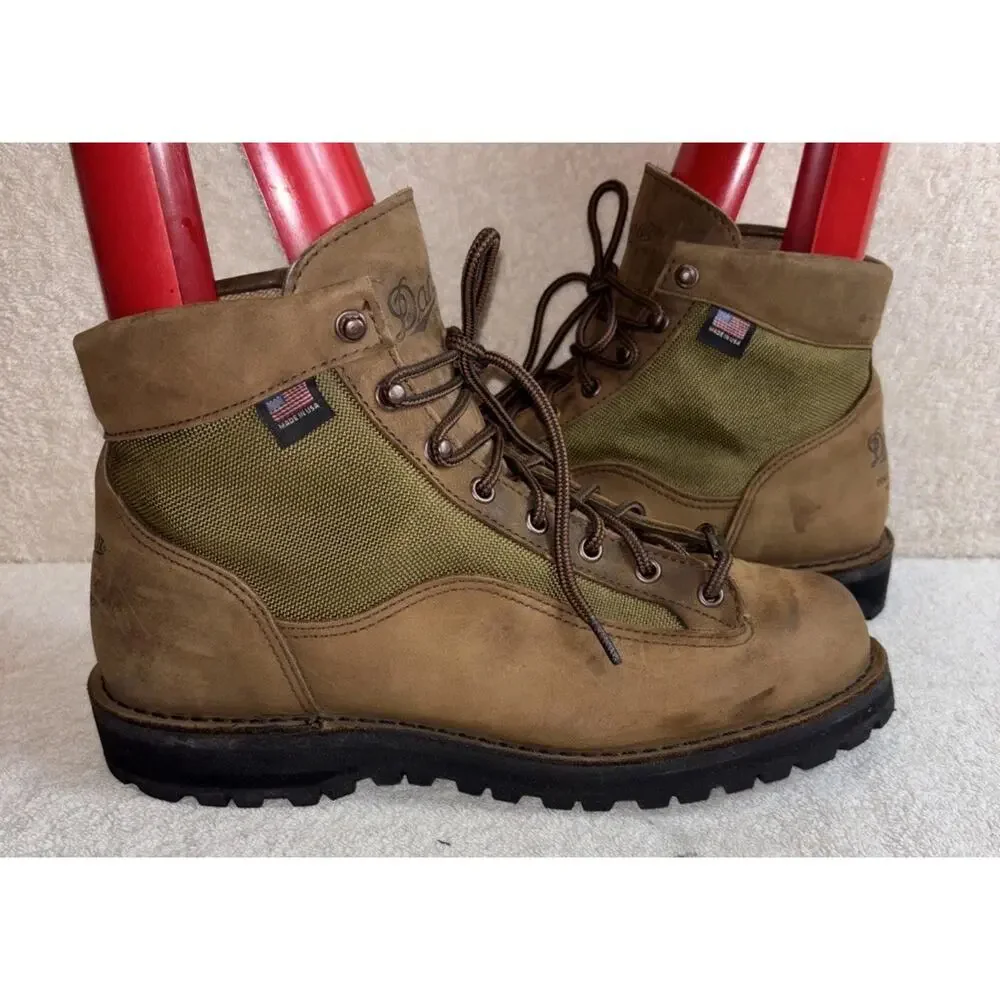 Danner Light II 33000 Men's Leather Gore-Tex Boots, Size 10.5 D USA